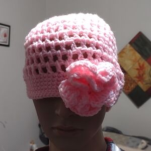 New condition handmade hat for girls